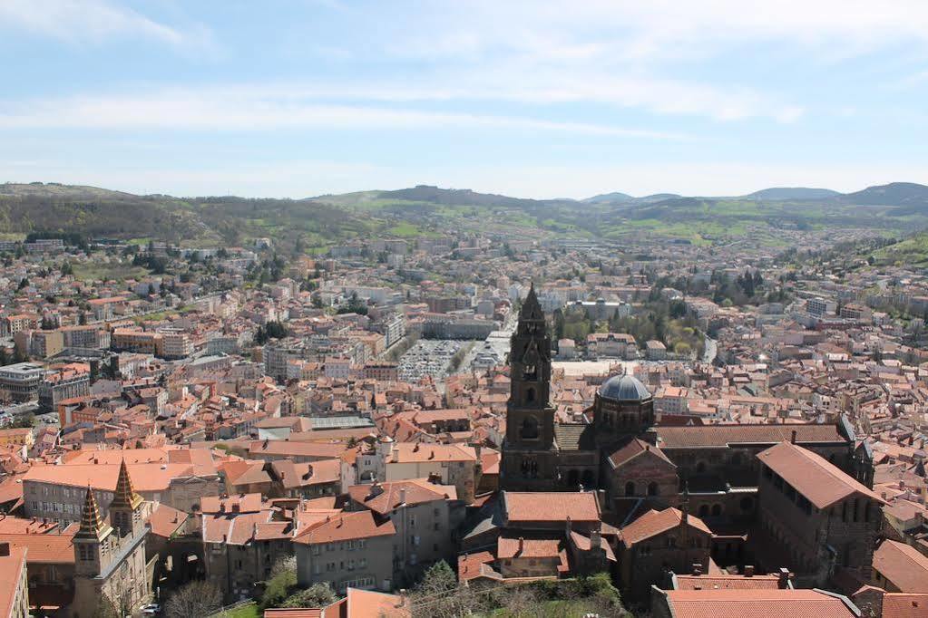 Une Coquille Sous L'Oreiller Le Puy-en-Velay Eksteriør bilde