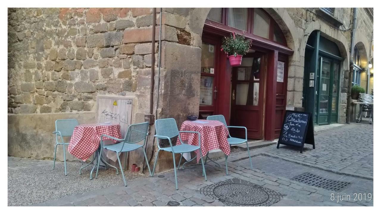 Une Coquille Sous L'Oreiller Le Puy-en-Velay Eksteriør bilde
